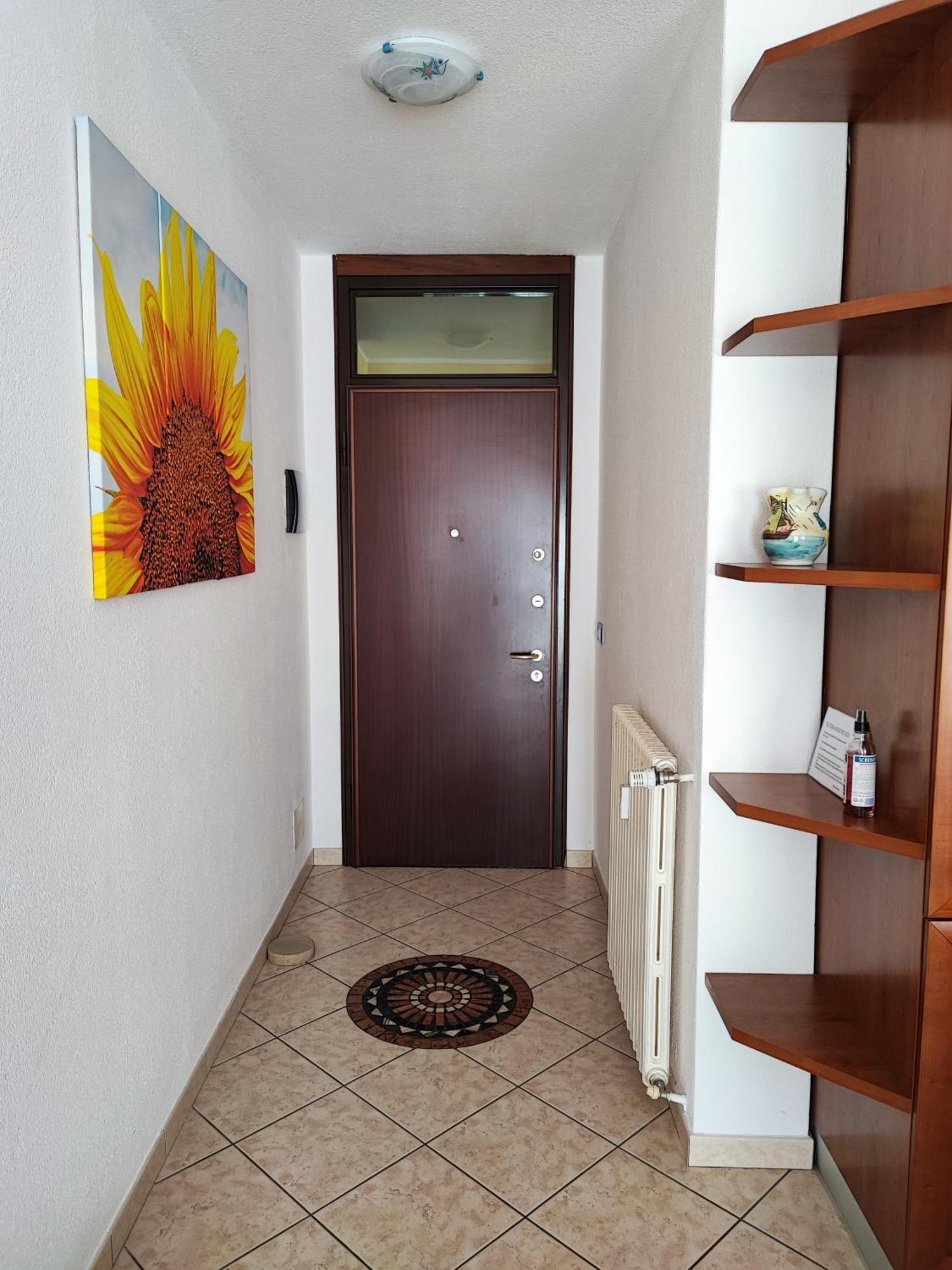 Il Girasole Lejlighed Tirano Eksteriør billede